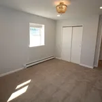 Rent 1 bedroom apartment of 65 m² in Essex