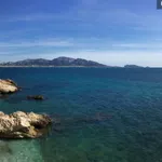 Rent 3 bedroom apartment of 55 m² in Marseille