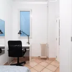 Rent 5 bedroom apartment in Valencia