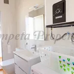 Rent 3 bedroom house of 120 m² in Cómpeta