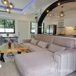 Rent 6 bedroom house of 350 m² in Ban Na Chom Thian