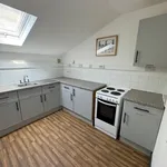 Rent 6 bedroom flat in Swansea