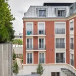 Rent 1 bedroom apartment of 45 m² in Le Raincy