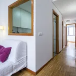 Rent 2 bedroom apartment of 45 m² in Madrid