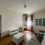 Rent 3 bedroom apartment of 85 m² in Milano