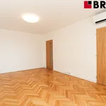 Pronajměte si 4 ložnic/e byt o rozloze 75 m² v Brno