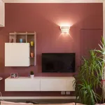 Rent 1 bedroom apartment of 80 m² in milan