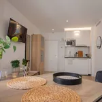 Rent 1 bedroom apartment of 35 m² in Madrid