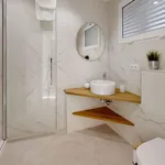 Alquilo 4 dormitorio apartamento de 65 m² en Alicante