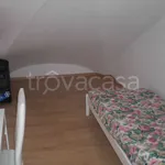 Rent 4 bedroom apartment of 120 m² in Genova