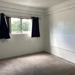 Rent 2 bedroom apartment in Kaipātiki