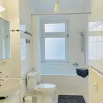 Rent 2 bedroom apartment of 45 m² in Berlin