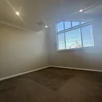 Rent 4 bedroom apartment in Sydney