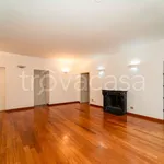 Rent 4 bedroom apartment of 92 m² in Torino