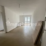 Rent 4 bedroom apartment of 70 m² in Pesaro