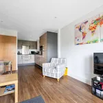 Flat to rent in Station View, Guildford GU1, Guildford,