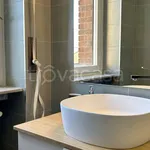 Rent 3 bedroom apartment of 90 m² in Milano