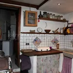 Rent 4 bedroom house of 78 m² in Vernio