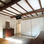 Rent 4 bedroom apartment of 148 m² in Arrone