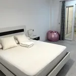 Rent 1 bedroom apartment of 96 m² in Málaga