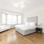 Rent 4 bedroom apartment in London