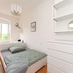 77 m² Zimmer in berlin