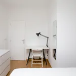 Rent 5 bedroom apartment in Lisbon