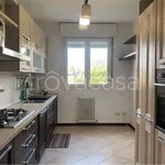 Rent 3 bedroom apartment of 93 m² in Rescaldina