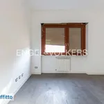 Rent 6 bedroom apartment of 155 m² in Rome