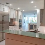 Rent 3 bedroom apartment of 213 m² in Sarasota