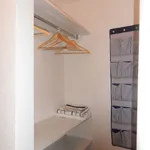 Rent 1 bedroom apartment of 30 m² in Düsseldorf