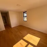 Rent 2 bedroom apartment in Manhattan