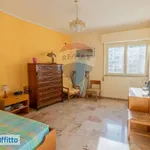 Rent 6 bedroom apartment of 252 m² in Palermo