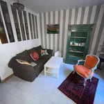 Appartement de 32 m² avec 2 chambre(s) en location à nimes