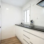 Rent 5 bedroom apartment of 90 m² in Madrid