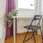 Rent a room of 70 m² in valencia