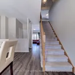 Maison de 1377 m² avec 3 chambre(s) en location à Wasaga Beach