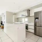 Rent 3 bedroom apartment in Darwin City