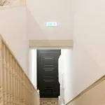 Rent 6 bedroom apartment in Porto