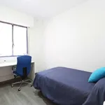 Rent a room of 96 m² in madrid