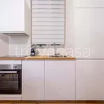 Rent 2 bedroom apartment of 50 m² in Milano