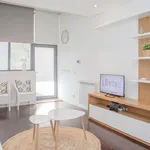 Rent 4 bedroom apartment of 55 m² in Porto