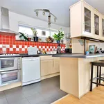 Rent 2 bedroom apartment in Woking