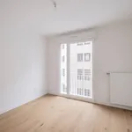 Appartement de 95 m² avec 4 chambre(s) en location à Clichy