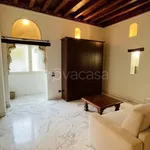 Rent 2 bedroom apartment of 75 m² in Milano