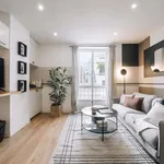 Appartement de 46 m² avec 3 chambre(s) en location à Paris