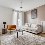 Rent 3 bedroom apartment of 56 m² in Paris