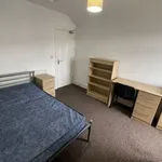 Rent 5 bedroom house in Swansea