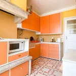 Rent a room in lisbon