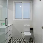 Rent a room of 127 m² in Barcelona